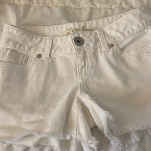 Shorts size 26 Guess